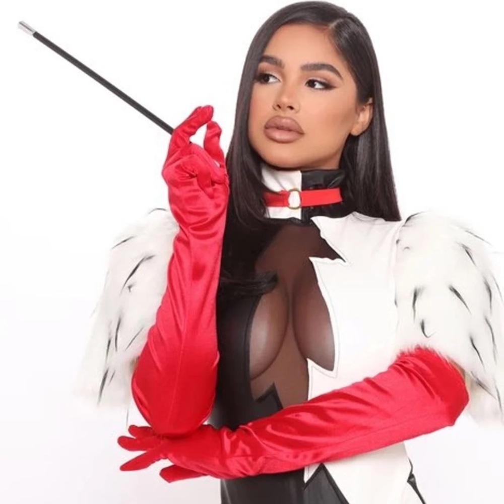 ISO COSTUME